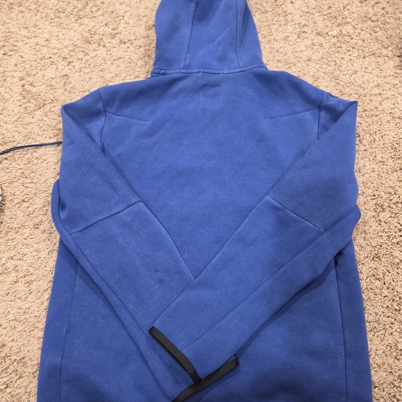 Nike Blue Zip-Up Hoodie with Chest Pocket - Picture 6 of 8